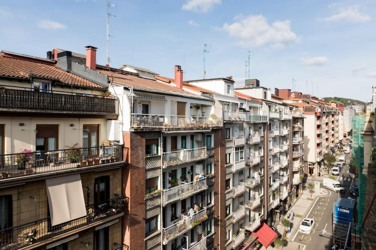 Ferienwohnung Luminoso Atico En San-Sebastian San Sebastián Exterior foto