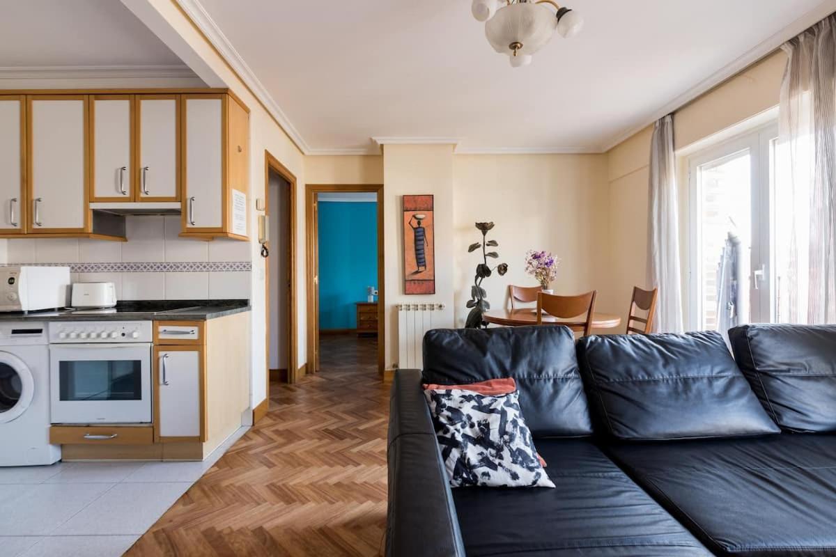 Ferienwohnung Luminoso Atico En San-Sebastian San Sebastián Exterior foto