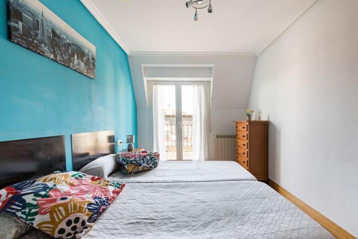 Ferienwohnung Luminoso Atico En San-Sebastian San Sebastián Exterior foto